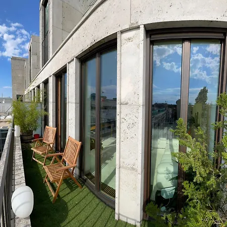 Nexliving Berlin Brandenburger Tor-3